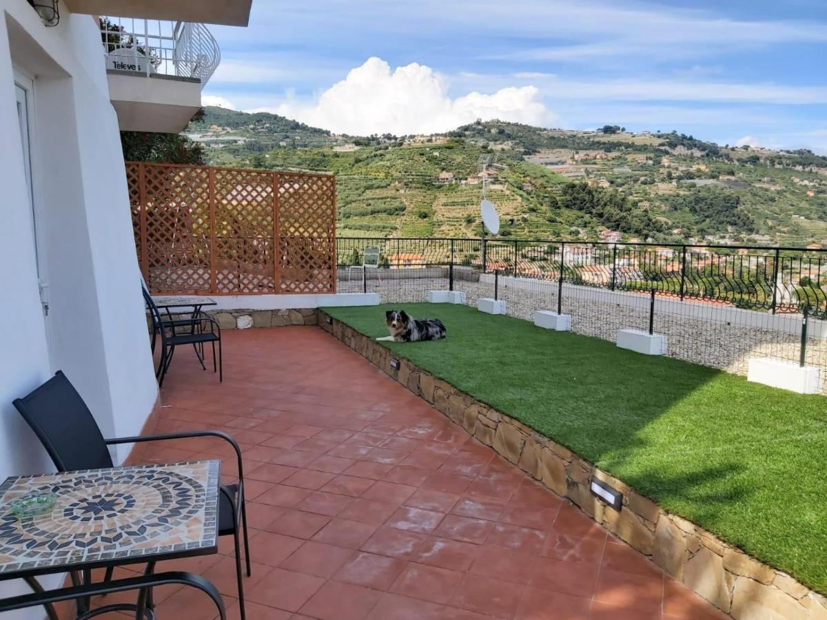 Villa Agriturismo Un Mare Di Fiori Ventimiglia Exterior foto