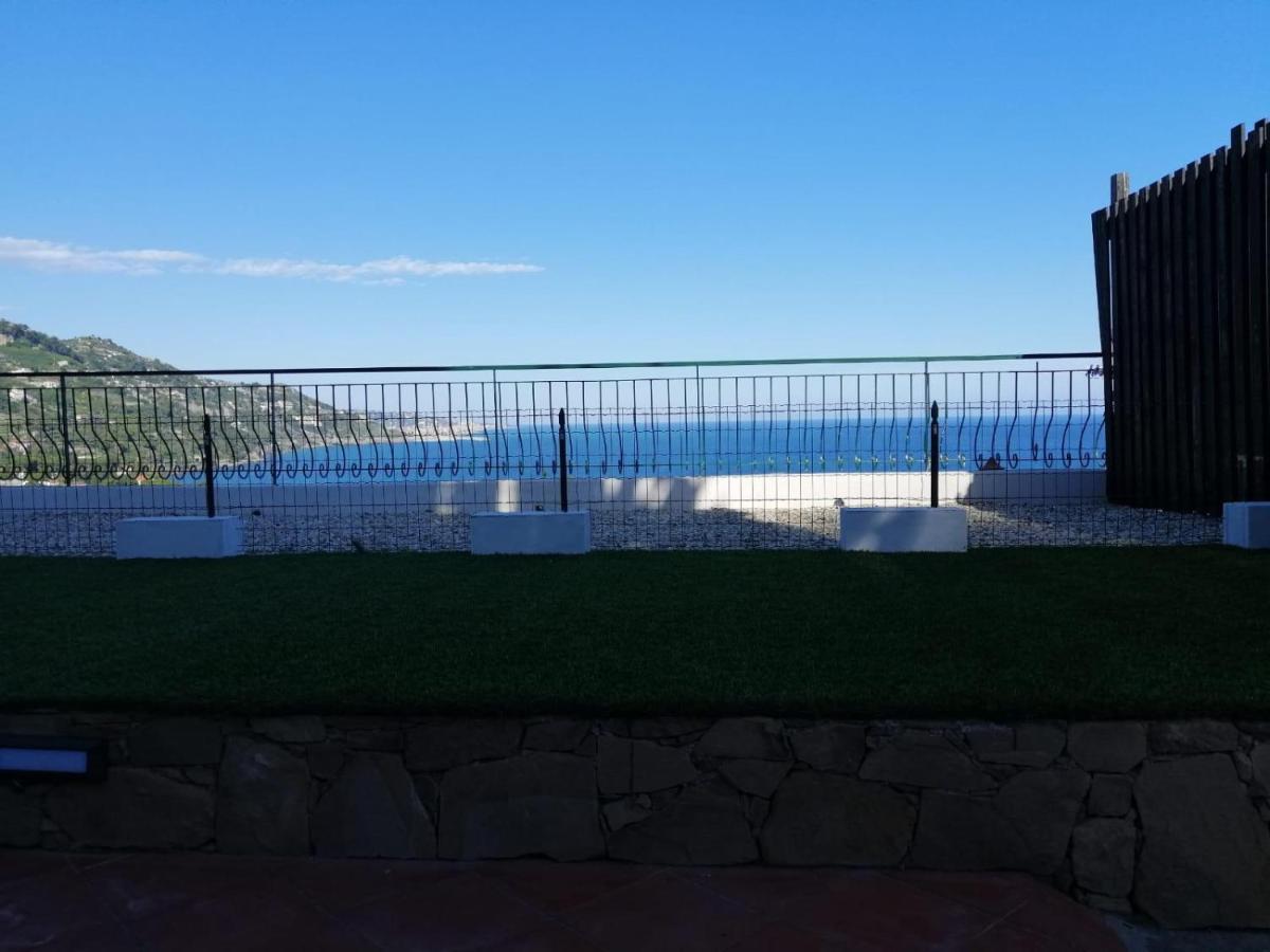 Villa Agriturismo Un Mare Di Fiori Ventimiglia Exterior foto